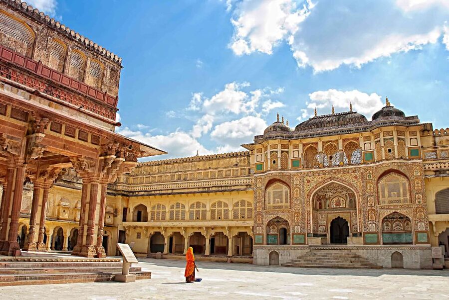 From Delhi: 4-Day Private Luxury Golden Triangle Tour India - Day 3: Amber Fort, City Palace, Hawa Mahal, and Jantar Mantar in Jaipur