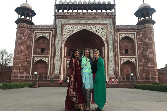 From Delhi- 5 Day Wheelchair Accessible Golden Triangle Tour - Day 4 Jaipur hits: City Palace, Jantar Mantar, and lassi at Lassiwala
