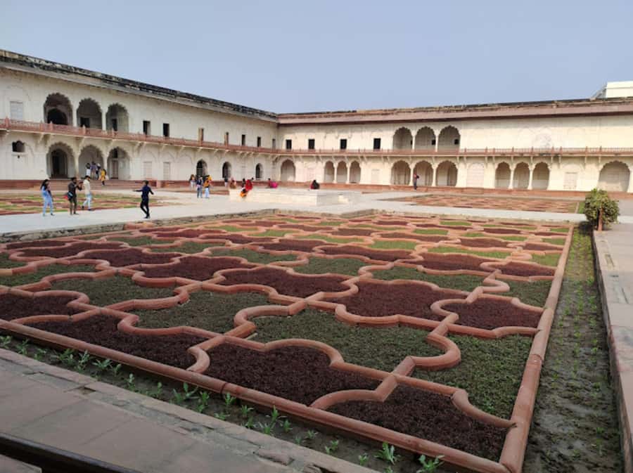 From Delhi: Agra Private Tour with Fast Entry to Taj mahal - Private Delhi-to-Agra Ride in an AC Car: Comfort Matters