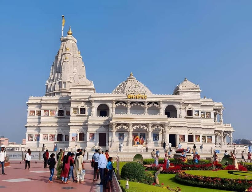 From Delhi: All-Inclusive Taj Mahal & Mathura Vrindavan Tour - What to bring (and what to skip)