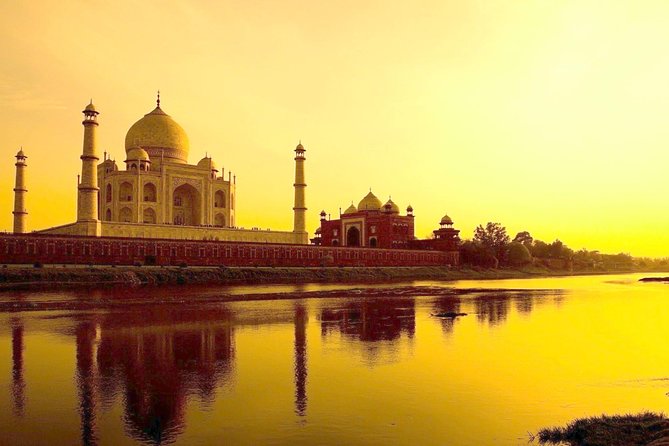 From Delhi: Delhi, Agra and Jaipur 5-Days Golden Triangle Tour - Day 5 Delhi highlights: Old Delhi by rickshaw, then Mughal and modern landmarks