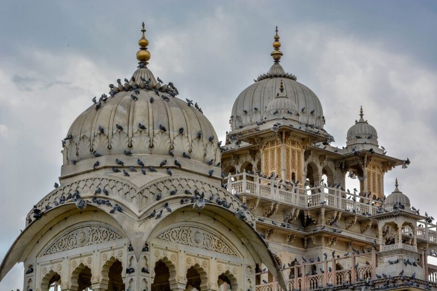 From Delhi: Jaipur Day Trip by Fast Train or Private Car - Hawa Mahal, City Palace, and Jantar Mantar: The City’s Three Languages