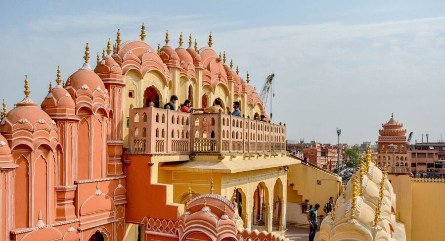 From Delhi: Jaipur Private Tour with Guide & Hotel Pickup - A Delhi-to-Jaipur day plan that actually fits in 8 hours
