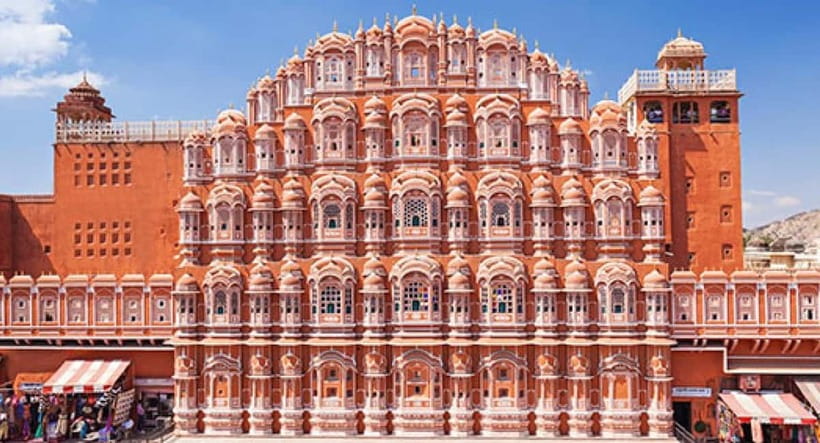 From Delhi: Jaipur Private Tour with Guide & Hotel Pickup - Door-to-door pickup and private car comfort for a long road day