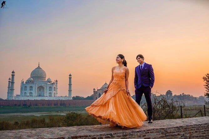 From Delhi: Overnight Taj Mahal & Agra City Tour by Car - Fatehpur Sikri Ghost Town: Akbar’s Capital That Ran Out of Water