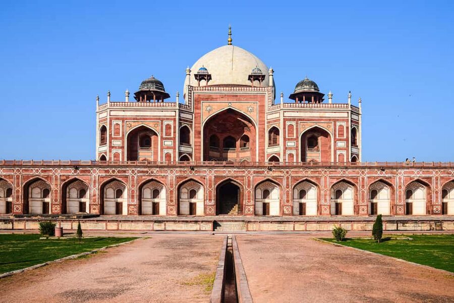 From Delhi: Private 3-Day Golden Triangle Luxury Tour - Jaipur Day 3: Amber Fort views, Panna Meena ka Kund, and royal architecture