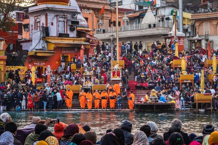 From Delhi: Private Guided Day Trip to Haridwar & Rishikesh - Haridwar’s Markets and Har Ki Pauri: The Main Event