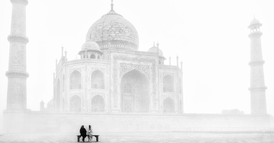 From Delhi: Private Taj Mahal & Agra Day Trip by Car or Rail - Car vs express train: choosing your comfort level