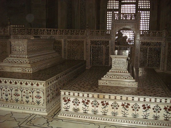 From Delhi: Private Taj Mahal & Agra Day Trip by India's Fastest A/c Train - Stop 2: Agra Fort’s history you can actually see