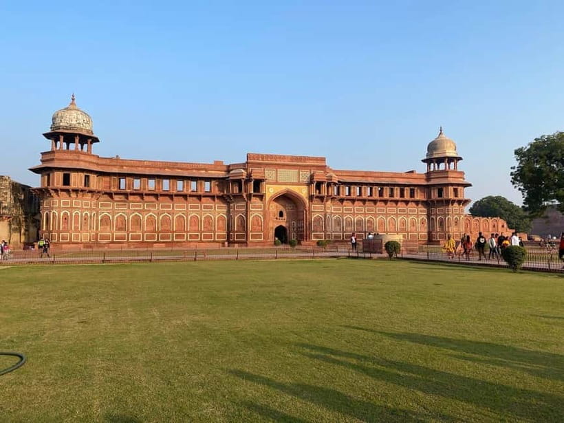 From Delhi: Private Taj Mahal Day Tour By Car and Driver - Agra Fort UNESCO: Akbar’s architecture, Shah Jahan’s upgrades