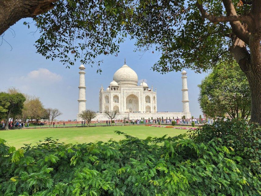 From Delhi: Private Taj Mahal Day Tour By Car and Driver - Taj Mahal at sunrise: 3 hours to see the details that matter