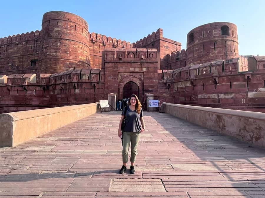 From Delhi: Private Taj Mahal Day Tour with Fast-Track Entry - Key things to know before you go