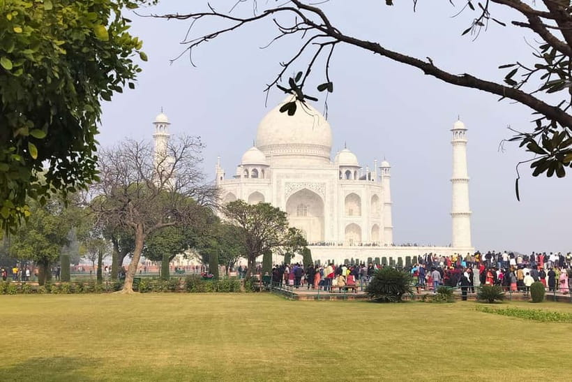 From Delhi: Same Day Taj Mahal, Agra Day Tour By Car - Delhi-to-Agra by Private Chauffeur: The Part That Saves Your Energy