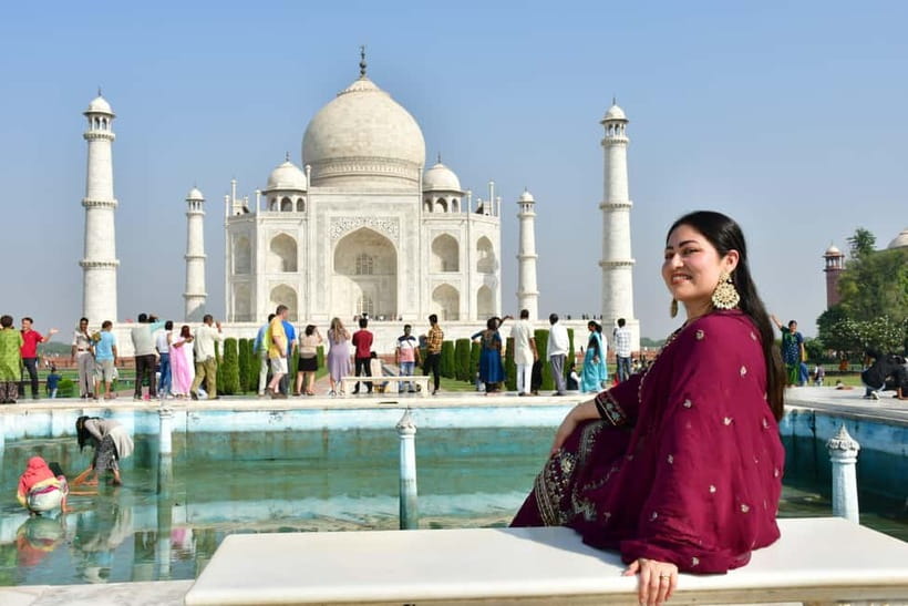 From Delhi: Same Day Taj Mahal Trip By India's Fastest Train - Agra Fort’s red sandstone walls: what to look for