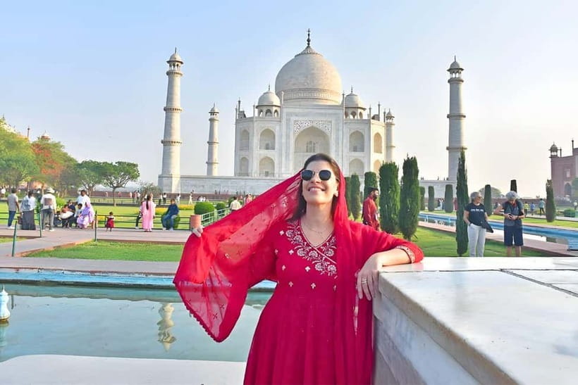 From Delhi: Sunrise Taj Mahal, Agra Fort & Baby Taj Day Tour - Sunrise Taj Mahal: why 3:00 AM actually makes sense