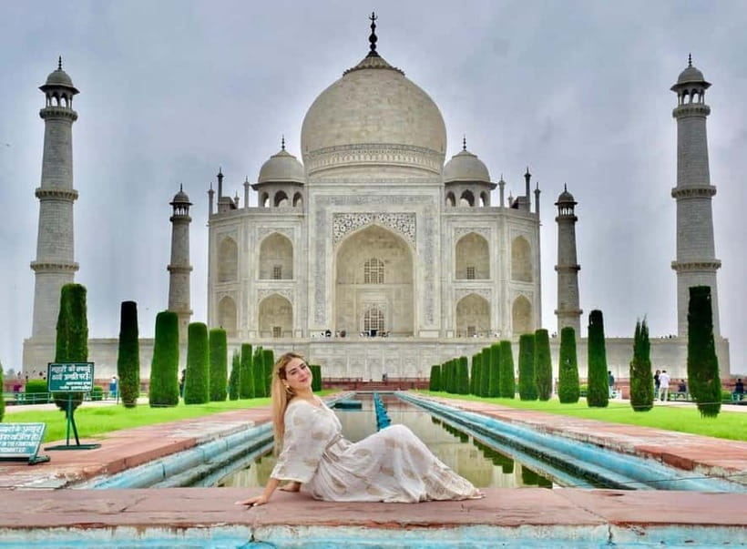 From Delhi: Sunrise Taj Mahal, Agra Fort, & Baby Taj Tour - Pickup, Private AC Car, and How the Day is Paced