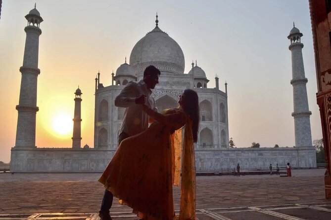 From Delhi: Sunrise Taj Mahal Tour with Professional Photographer - Entering the Taj Mahal through a separate entrance