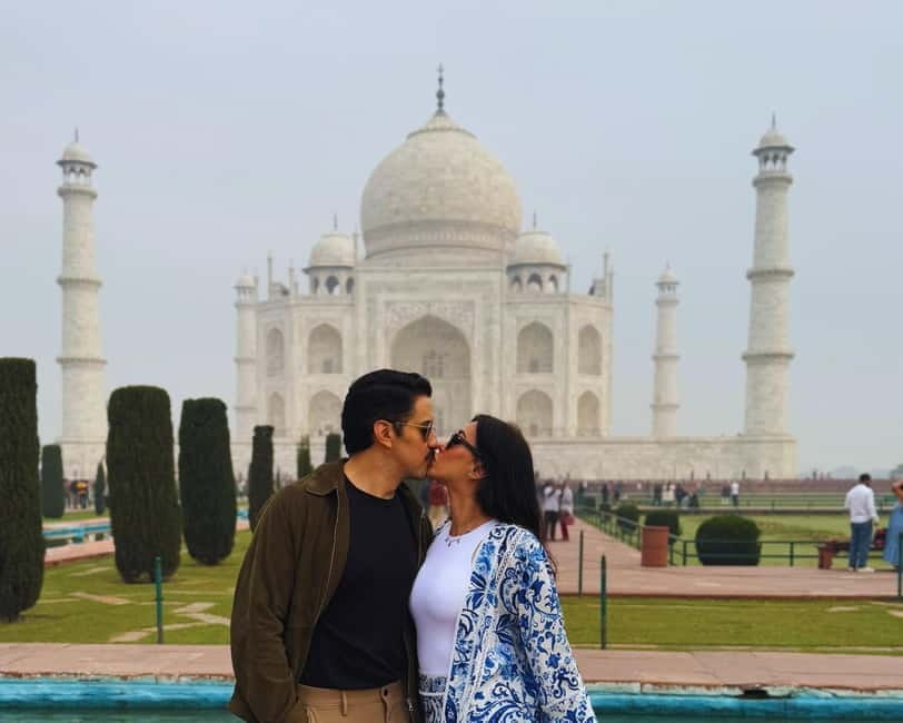 From Delhi: Taj Mahal & Agra City Private Tour By Suv Car - A smooth, private SUV day from Delhi to Agra