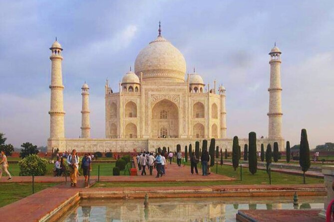 From Delhi: Taj Mahal, Agra Fort & Baby Taj Same Day Tour by Car - Agra Fort: red sandstone, big stories, and a focused 90 minutes