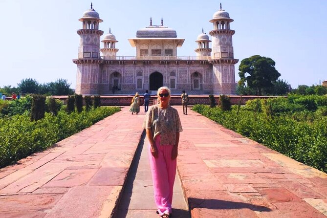 From Delhi: Taj Mahal, Agra Fort & Baby Taj Same Day Tour by Car - Price and value: why $62 can still be a good deal