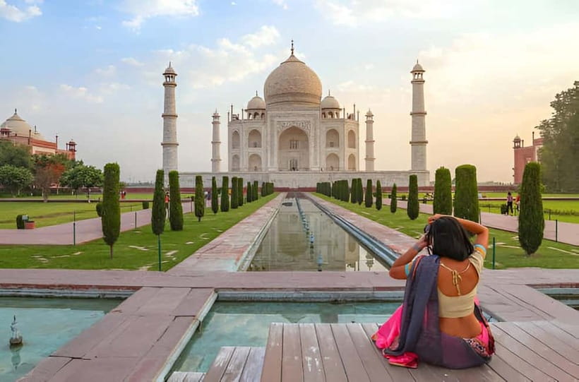 From Delhi: Taj Mahal, Agra Fort & Fatehpur Sikri Day Trip - Sunrise vs. Later Pickup: You’re Choosing the Whole Day