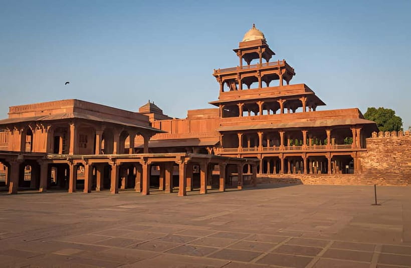 From Delhi: Taj Mahal, Agra Fort & Fatehpur Sikri Day Trip - Guide Quality Can Make or Break the Day
