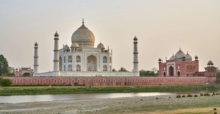 From Delhi: Taj Mahal & Agra Fort Private Tour with Options - Price and Value: When a Low-Figured Cost Actually Makes Sense
