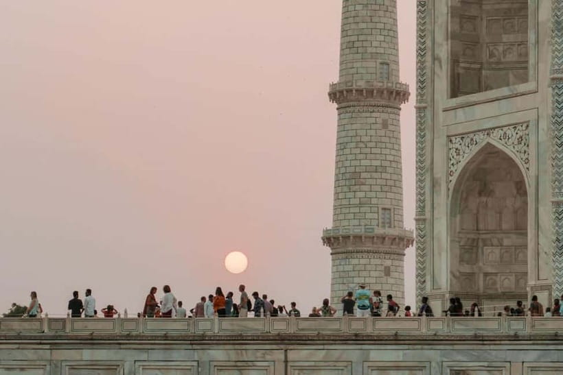 From Delhi: Taj Mahal, Agra & Mathura Tour by Car - A quick Agra lunch stop: don’t rush, don’t overthink it