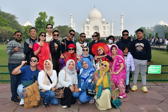 From Delhi: Taj Mahal and Agra City Tour by Car - All Inclusive - Key things that make this tour work