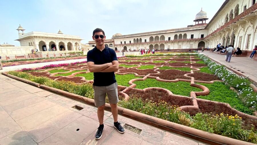 From Delhi: Taj Mahal and Agra Day Tour by Super-fast Train - The Gatimaan Express Morning: Trading Traffic for Time