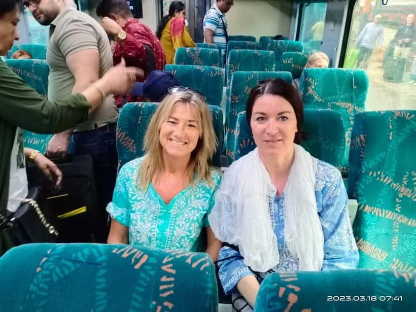 From Delhi: Taj Mahal Day Trip by Fast Train with Transfers - Lunch and drink rules: what’s included, what isn’t