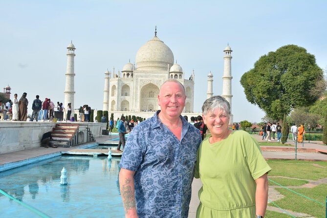 From Delhi Taj Mahal & Full day Agra tour by Private Car - Car and comfort: the unglamorous part that decides your mood