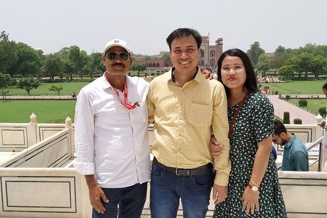 From Delhi : Taj Mahal Luxury Tour Package by Car - Timing, tickets, and practical planning tips