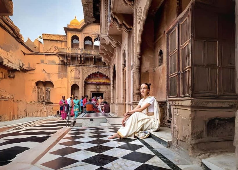 From Delhi: Taj Mahal & Mathura, Vrindavan Private Day Trip - Vrindavan and Mathura in short bursts: Prem Mandir, Banke Bihari, Janam Bhumi