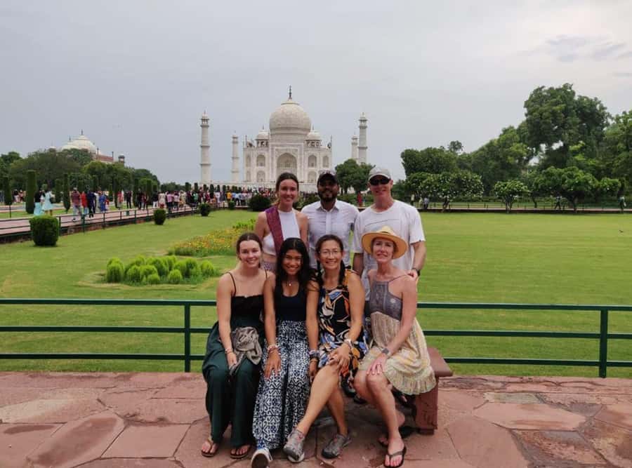 From Delhi: Taj Mahal Sunrise, Agra Fort & Baby Taj Day Tour - Door-to-door AC comfort on the return to Delhi