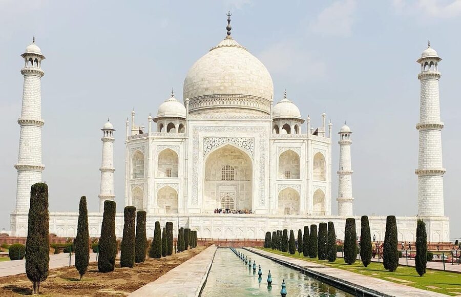 From Delhi: Taj Mahal Sunrise & Agra Private Day Trip - Taj Mahal at Sunrise: The Light, the Calm, and the Story