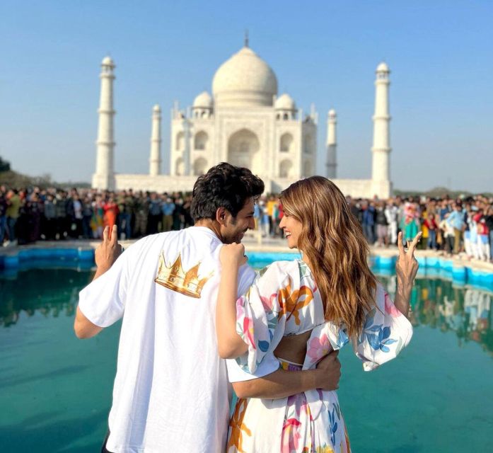 From Delhi: Taj Mahal Tour with Professional Photographer - Key highlights at a glance