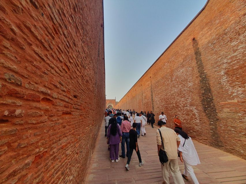 From Delhi: Taj Mahal Tour with Professional Photographer - Who this Taj Mahal and Agra tour is best for