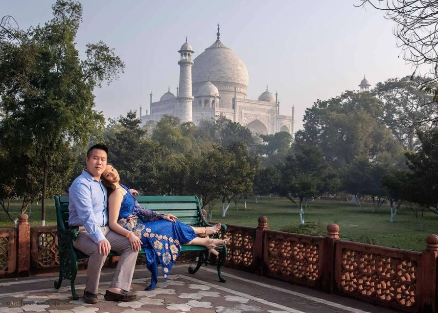 From Delhi: Taj Mahal Tour with Professional Photographer - Mughlai lunch at a 5-star restaurant (and why it’s worth selecting)