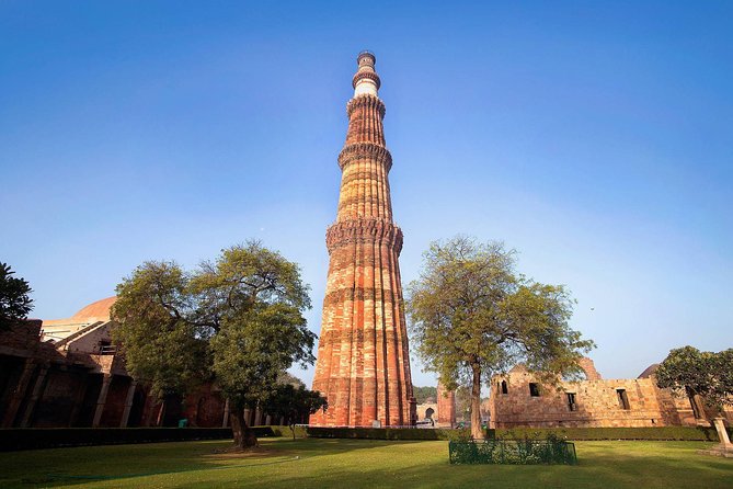 From New Delhi : Four Day Private luxury Golden Triangle Tour - Guides and Drivers: Why the Explanations Matter as Much as the Sights