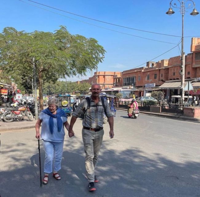 From New Delhi: Jaipur Private Day Trip with Guide - Amer Fort: Royal-Feeling Walks Without the Stampede Energy