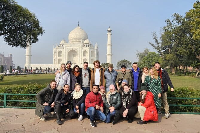 Full Day Agra Tour from Delhi - Pickup across Delhi, Noida, Gurugram, and more
