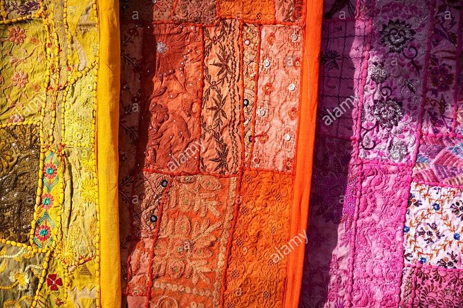 Full Day Customized Delhi Shopping Tour With Female Consultant - What you’ll likely need to bring (so the day stays comfortable)