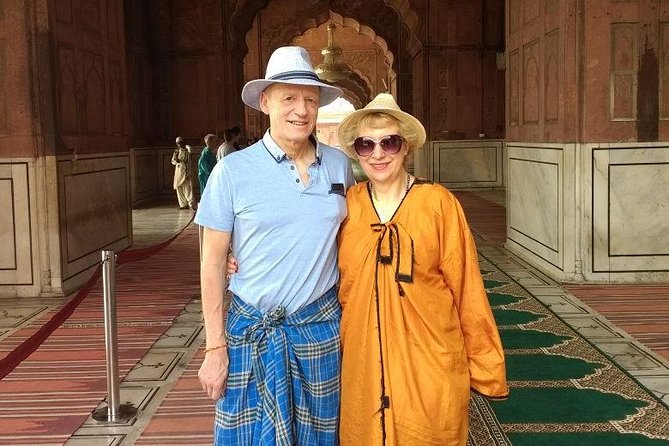 Full Day Delhi City Tour By Tuk Tuk - Old Delhi kickoff: Jama Masjid and the Chandni Chowk ride