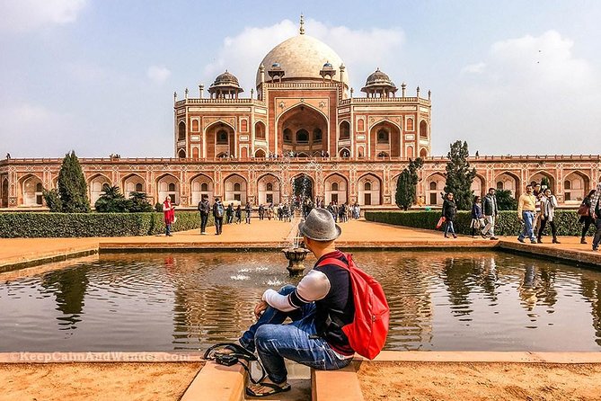 Full Day Delhi Tour - Lotus Temple: a free, calm contrast in the middle of the day