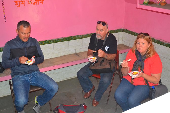 Full Day Food Tour Of Delhi with a chef. Includes Tea Tasting - Stop 1: A Quick Starter That Helps You Taste Smarter