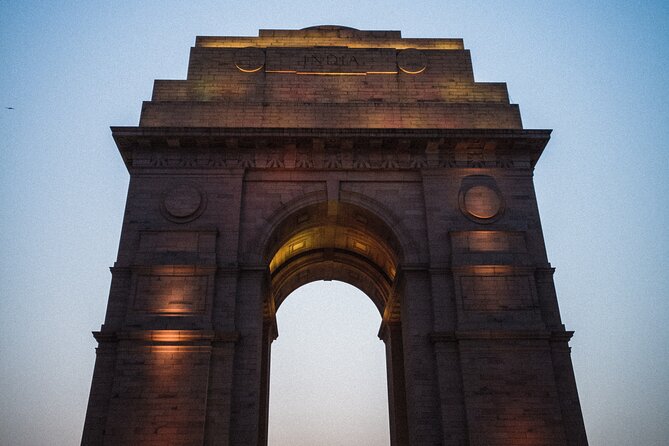 Full-Day New and Old Delhi Private Car Tour with Pick Up - Akshardham for the Big Experience, Then Raj Ghat for Quiet Weight