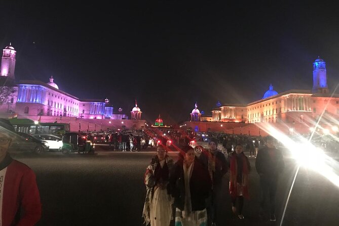 Full Day Private City Tour Including New and Old Delhi - India Gate: a free, iconic pause in central New Delhi