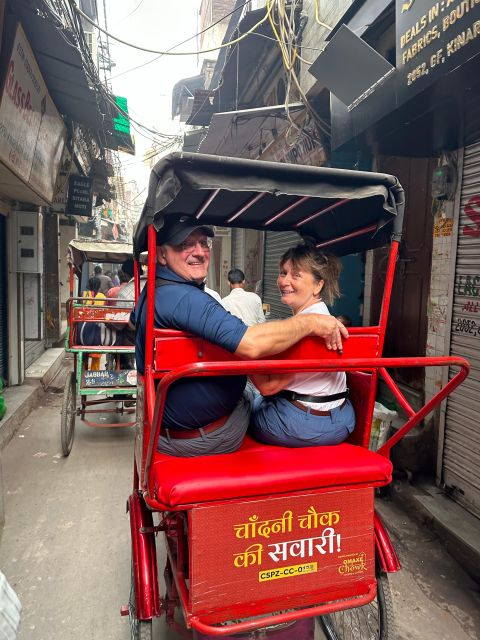 Full-Day Private Old and New Delhi Combo Tour - Qutb Minar and Gandhi Smriti Museum: two very different guided hours
