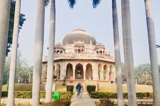Full-Day Private Tour at Old & New Delhi - Your A/C Private Day: How the Route Gets You Across Delhi